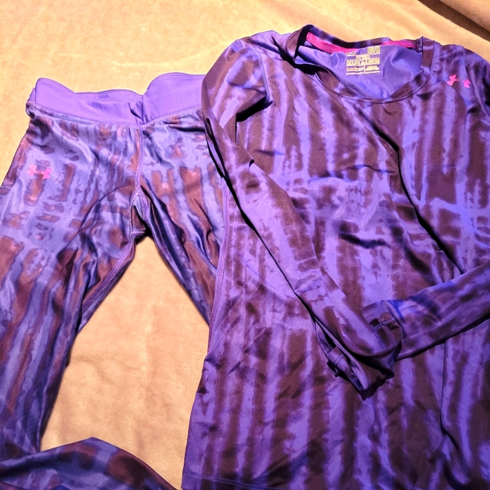 Under Armour shirt and compression pants